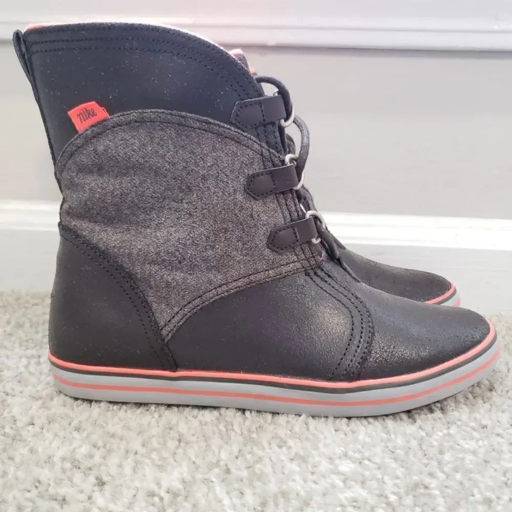 NIKE Carico Mid-calve Leather Dark Brown Cinder Boots Shoes - Womens Size 5.5
